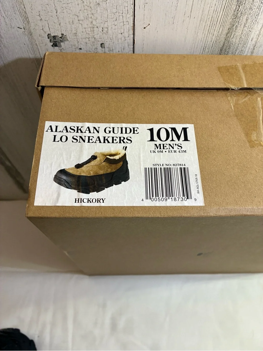 Red Head men’s Alaskan Guide Lo Tan and Black Shearling-Lined Winter Boots